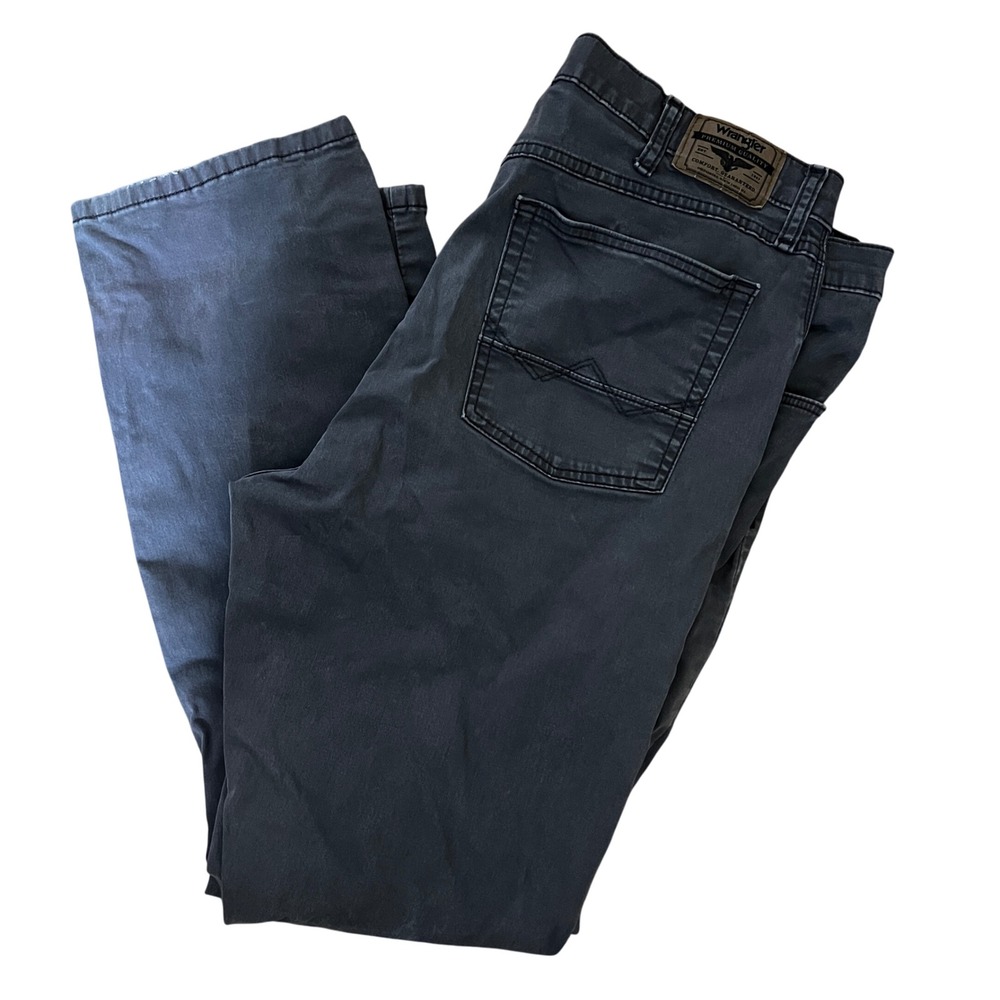 Wrangler Signature Straight Fit Jeans Comfort Gray Denim Pants Size 38